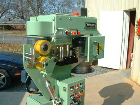 芳綸超短切斷機(40係列）