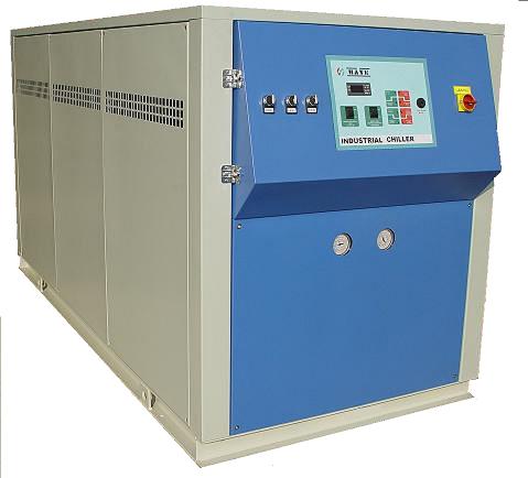 水冷箱型冷水機組