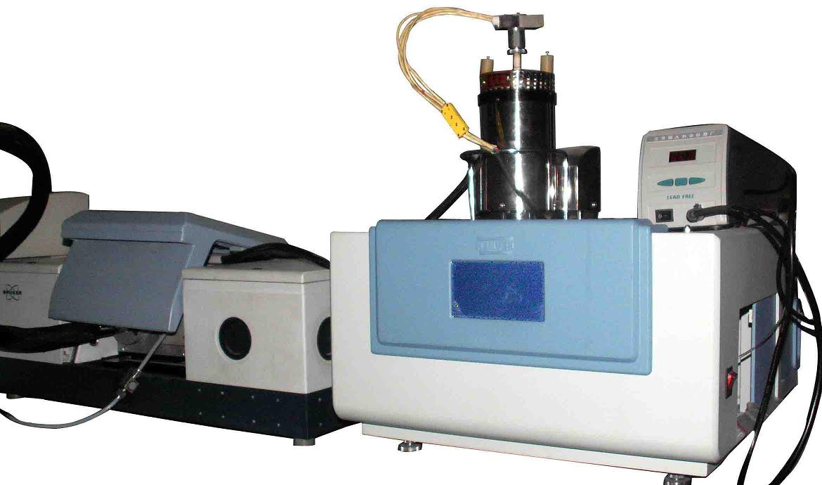 微機差熱天平 （綜合熱分析儀器）