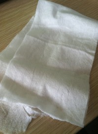 水刺無紡布，用做衛生巾 40 噸 