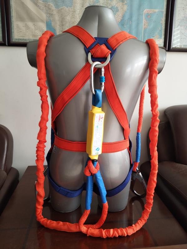 丙綸安全帶-歐式緩衝，材質：丙綸高強 78元