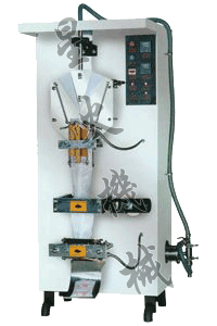 全自動液體包裝機 