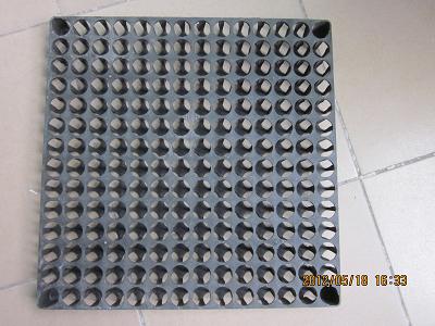 供應大興安嶺蓄排水板有限公司