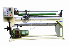 1000/1300型複卷裁切機